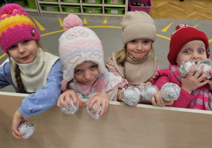 „Zima pełna magii” – projekt edukacyjny w gr. IV - ciąg dalszy