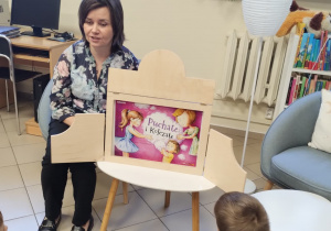 W bibliotece gościliśmy – wielki świat książek odkryliśmy - grupa X.