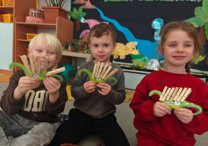 "Tajemnice prehistorycznego świata dinozaurów"-czyli projekt edukacyjny w grupie II