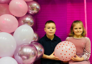 "Herbaciana niespodzianka"- Dzień Kobiet w gr. VI