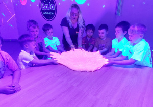 ,,Dzień Kobiet w sali animacyjnej BaJa” – grupa V