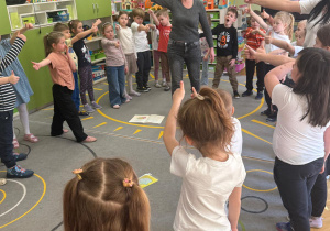 Kinezjologia Edukacyjna wg. Paula Dennisona- zajęcia koleżeńskie gr. IV i VI