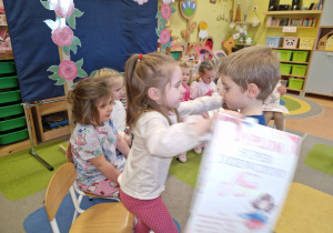 Salon pięknych fryzur w grupie X na DZIEŃ KOBIET