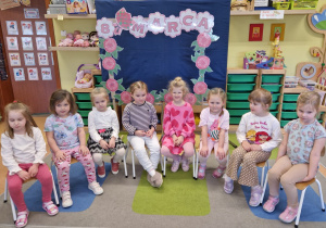 Salon pięknych fryzur w grupie X na DZIEŃ KOBIET