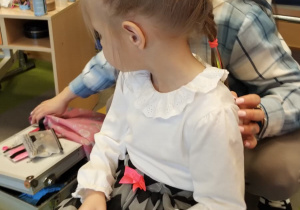 Salon pięknych fryzur w grupie X na DZIEŃ KOBIET