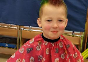 Salon pięknych fryzur w grupie X na DZIEŃ KOBIET