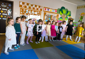 Świętujemy Dzień Kobiet w gr. XI i XII