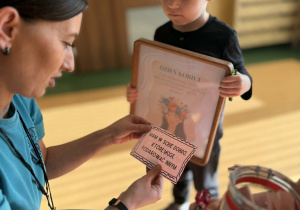 "Słoik pozytywnych myśli"- Dzień Kobiet w grupie VII