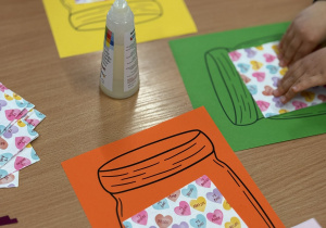 "Słoik pozytywnych myśli"- Dzień Kobiet w grupie VII