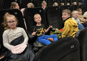 Wycieczka do kina Oskard- Projekt "Młode Horyzonty"