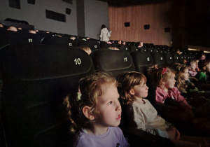 Wycieczka do kina Oskard- Projekt "Młode Horyzonty"