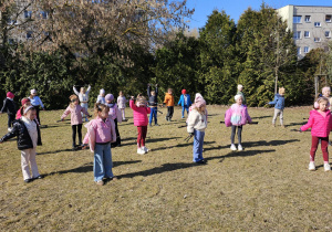 „Kijki w małych rączkach” – Nordic Walking dla przedszkolaków – gr. IV