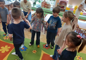 Dzień Kolorowej Skarpetki – grupa IV i V