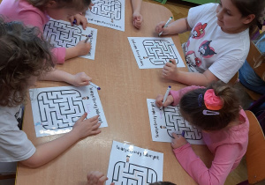 Dzień Kolorowej Skarpetki – grupa IV i V