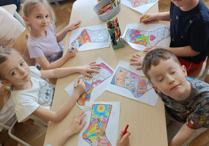 Dzień Kolorowej Skarpetki – grupa IV i V