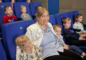 Pierwsza kinowa przygoda maluszków z grupy VII