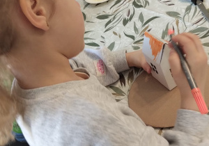 ZAJĄCZKOWE MIASTECZKO I MAGICZNE JAJO – Wielkanocne Warsztaty grupy X w Głodnie.