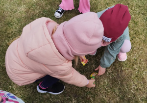 ZAJĄCZKOWE MIASTECZKO I MAGICZNE JAJO – Wielkanocne Warsztaty grupy X w Głodnie.