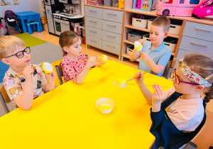 Wielkanocne przygotowania w gr. XI