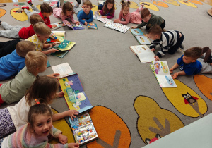 „W świecie książek”- czyli Światowy Dzień Książki w grupie II