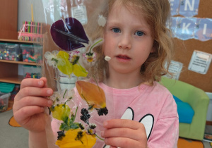 „W świecie książek”- czyli Światowy Dzień Książki w grupie II