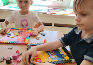 „W świecie książek”- czyli Światowy Dzień Książki w grupie II