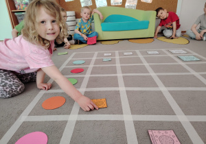 „W świecie książek”- czyli Światowy Dzień Książki w grupie II