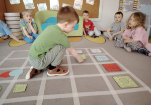 „W świecie książek”- czyli Światowy Dzień Książki w grupie II