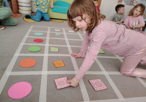 „W świecie książek”- czyli Światowy Dzień Książki w grupie II