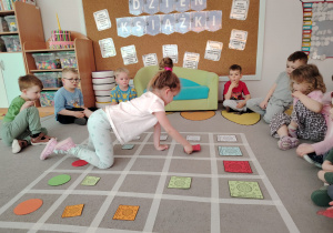 „W świecie książek”- czyli Światowy Dzień Książki w grupie II