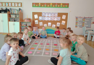 „W świecie książek”- czyli Światowy Dzień Książki w grupie II