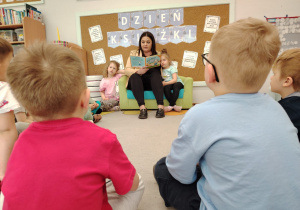 „W świecie książek”- czyli Światowy Dzień Książki w grupie II