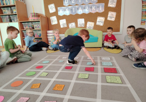 „W świecie książek”- czyli Światowy Dzień Książki w grupie II