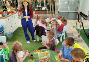 „Nauka przez zabawę – od pola do stołu” – zajęcia edukacyjne w CH FERIO – grupa XII