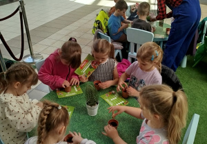 „Nauka przez zabawę – od pola do stołu” – zajęcia edukacyjne w CH FERIO – grupa XII