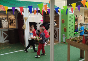 „Nauka przez zabawę – od pola do stołu” – zajęcia edukacyjne w CH FERIO – grupa XII