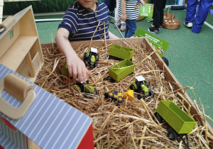 „Nauka przez zabawę – od pola do stołu” – zajęcia edukacyjne w CH FERIO – grupa XII