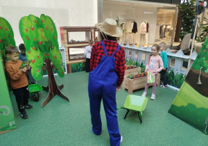 „Nauka przez zabawę – od pola do stołu” – zajęcia edukacyjne w CH FERIO – grupa XII