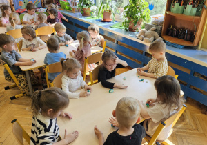 Dzień Ziemi – mali ekolodzy w akcji – grupa I