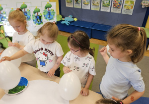 Dzień Ziemi – mali ekolodzy w akcji – grupa I