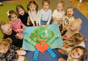Dzień Ziemi – mali ekolodzy w akcji – grupa I