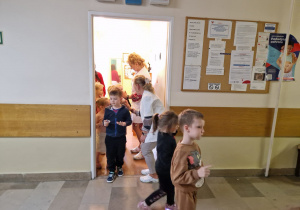 KTO NAM POMOŻE ? – grupa X z wizytą w gabinecie pielęgniarki i położnej środowiskowej.