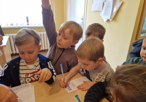 KTO NAM POMOŻE ? – grupa X z wizytą w gabinecie pielęgniarki i położnej środowiskowej.