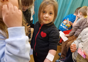 KTO NAM POMOŻE ? – grupa X z wizytą w gabinecie pielęgniarki i położnej środowiskowej.