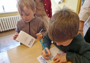 KTO NAM POMOŻE ? – grupa X z wizytą w gabinecie pielęgniarki i położnej środowiskowej.