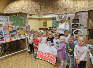 „Polskie symbole narodowe – poznajemy naszą tożsamość i najbliższe otoczenie”