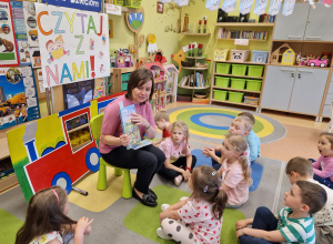 XXIII Ogólnopolski Tydzień Bibliotek - spotkanie z bibliotekarką w grupie X