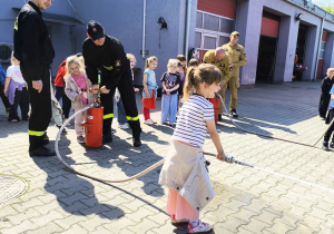 Wycieczka do Komendy Miejskiej Państwowej Straży Pożarnej w Koninie- gr. XII
