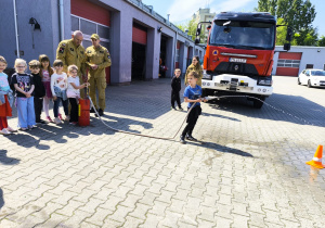 Wycieczka do Komendy Miejskiej Państwowej Straży Pożarnej w Koninie- gr. XII