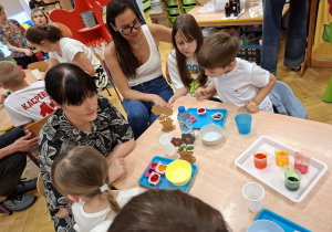Rodzinne Warsztaty z KidsLab w grupie V